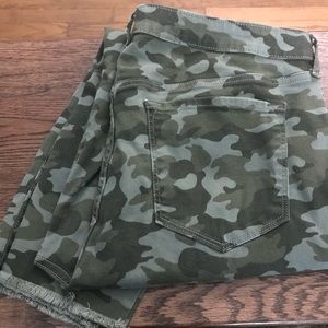 Camo Rockstar Old Navy Jeans with cutoff hem
